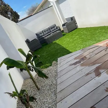מלון Moderne Avec Piscine, 300m De La *